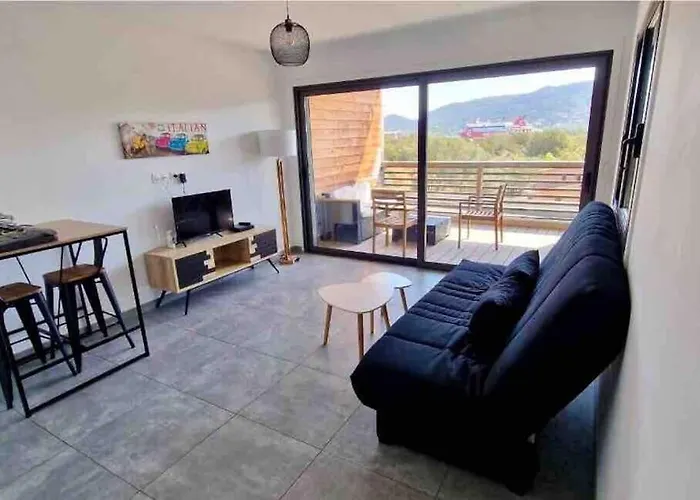 Appartement Piscine, 200m Port De Vecchio Pour 2 Personnes Porto-Vecchio (Corsica)